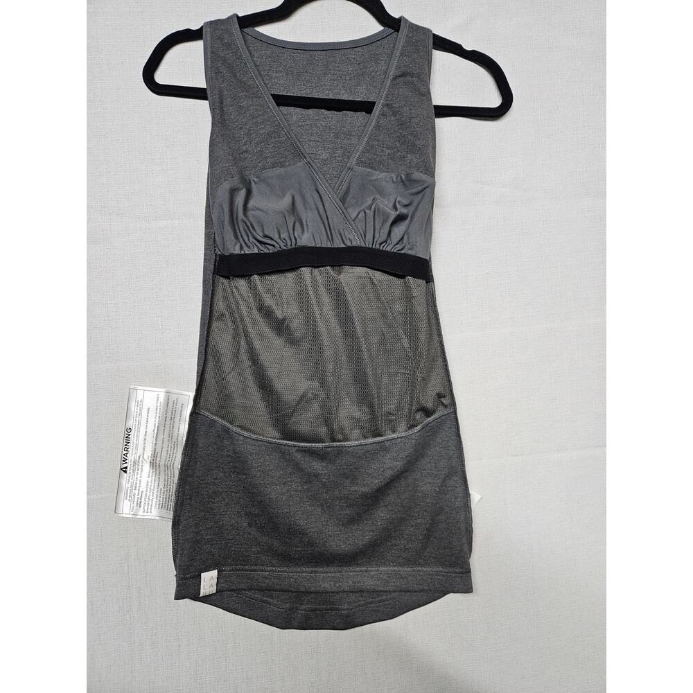 Lalabu XS Soothe Baby Wearing Carrier Tank Top - Picture 7 of 8